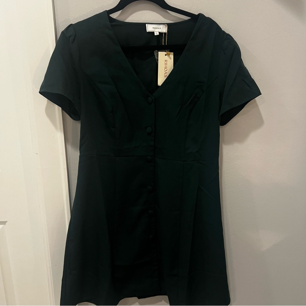 RIHOAS Green A-line Mini Dress V-neck Short Sleeve
